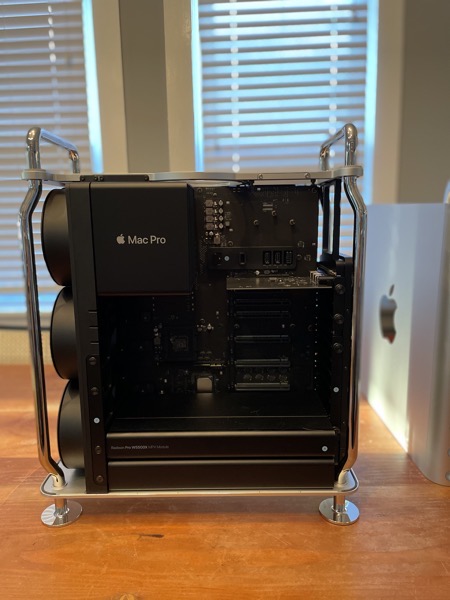 the inside of the Mac Pro 2019